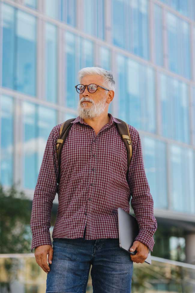 Why Zoomers Can’t Break In and Boomers Can’t Break Out of the Job Market Why Zoomers Can’t Break In and Boomers Can’t Break Out of the Job Market