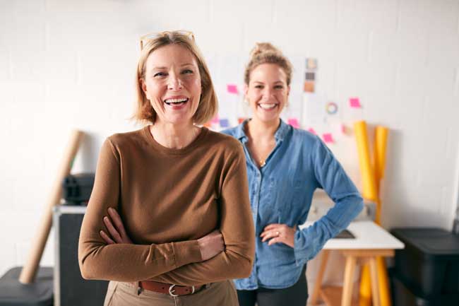 Career-Coach-and-Client-650px